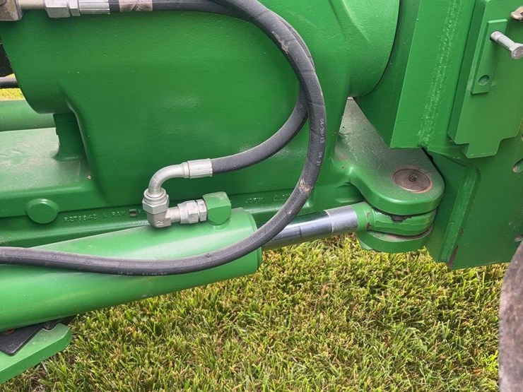 2013-john-deere-9510r-image-37