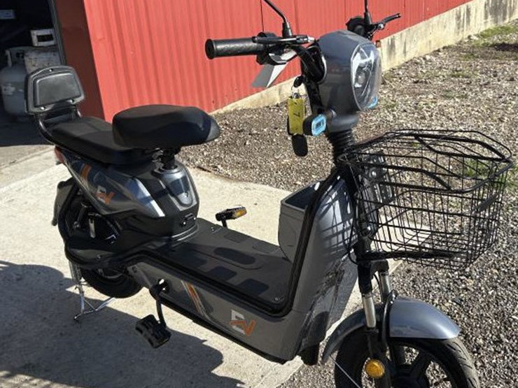 #7-•-electric-bike-(irev)---grey-image-3