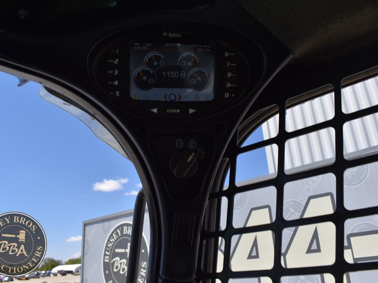 2020-bobcat-t650-image-10