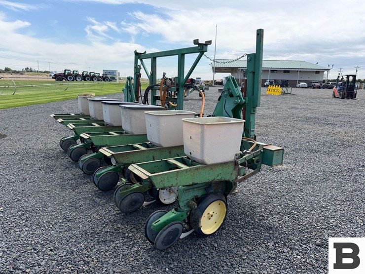 john-deere-6-image-5