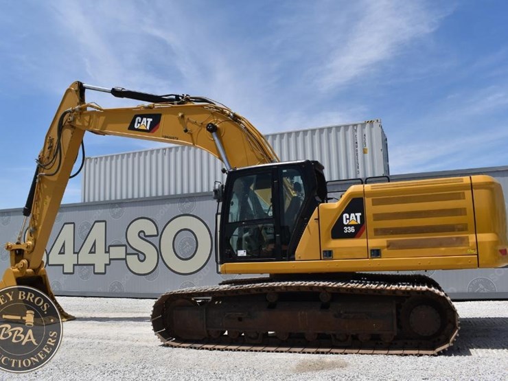 2019-caterpillar-336-image-5