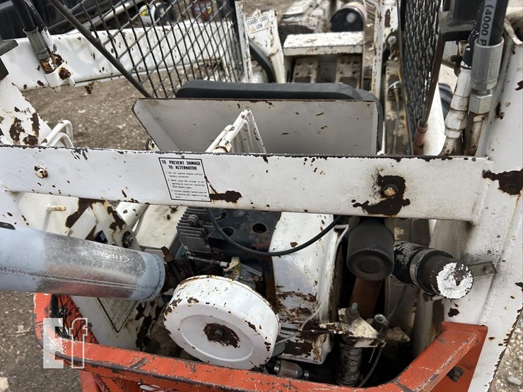 bobcat-371-image-16