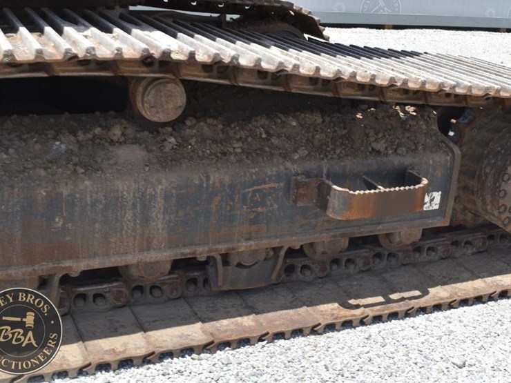 2015-komatsu-pc308us-lc-3e0-image-38