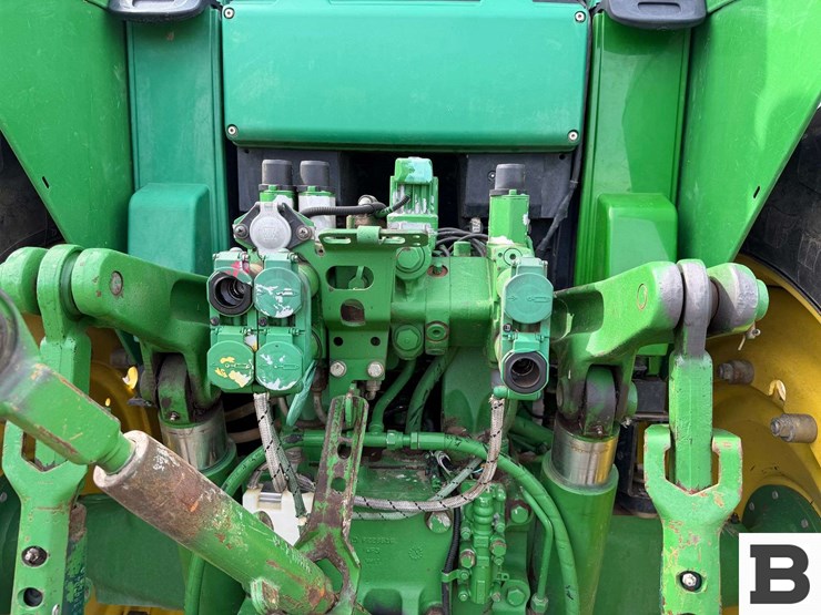 2005-john-deere-7420-image-26