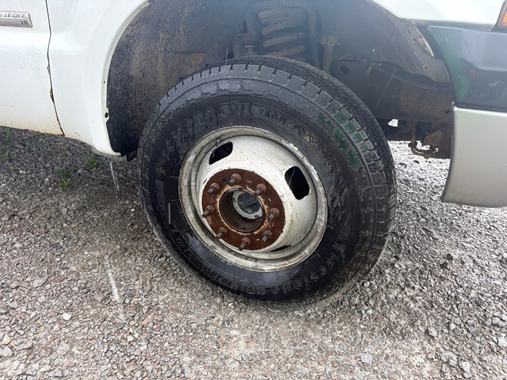 2006-ford-f350-image-10