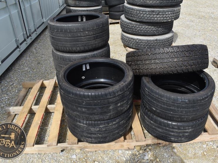 assorted-passenger-vehicle-tires-42951-image-3