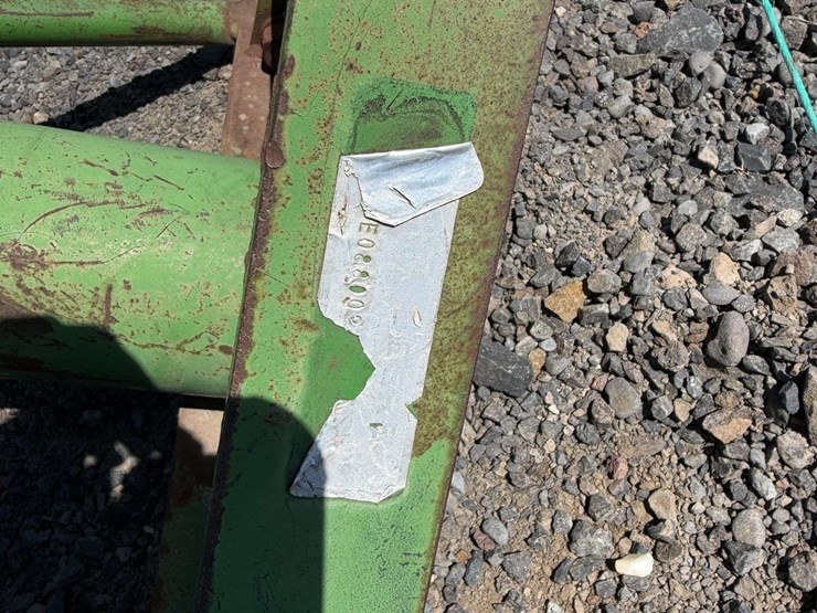 john-deere-8-image-6
