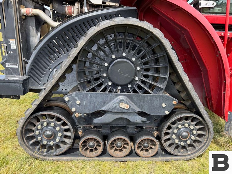 2015-case-ih-steiger-420-rowtrac-image-26