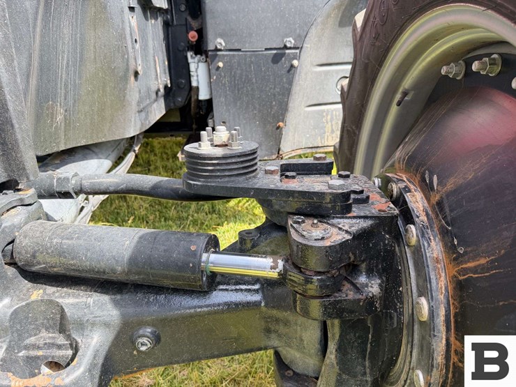 2013-case-ih-magnum-290-image-17