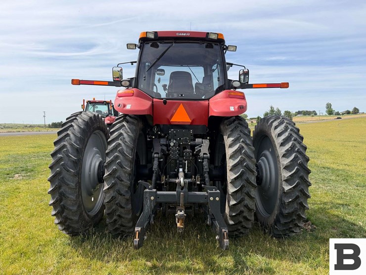 2017-case-ih-magnum-250-cvt-image-6