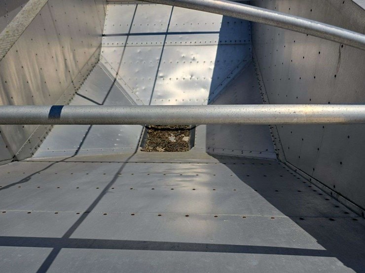 2003-wilson-hopper-bottom-image-18