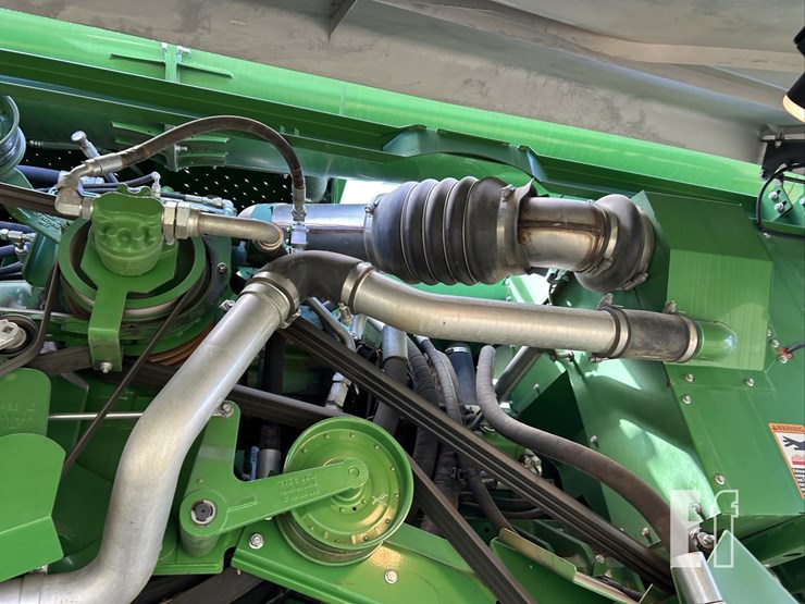 2016-john-deere-s680-image-37
