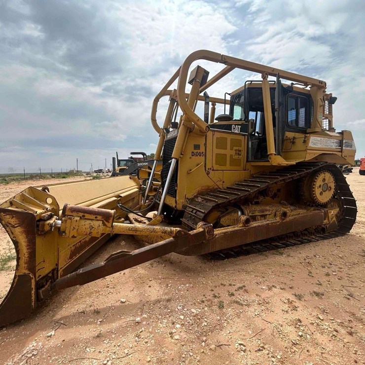 CATERPILLAR D6R