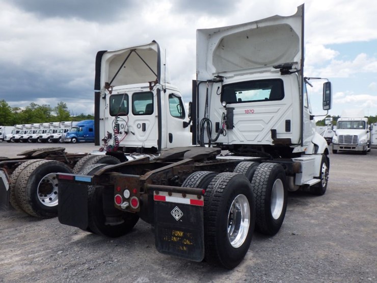 2016-international-prostar-image-8