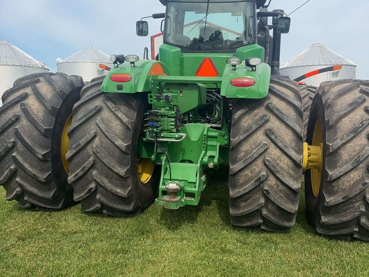 2013-john-deere-9510r-image-13