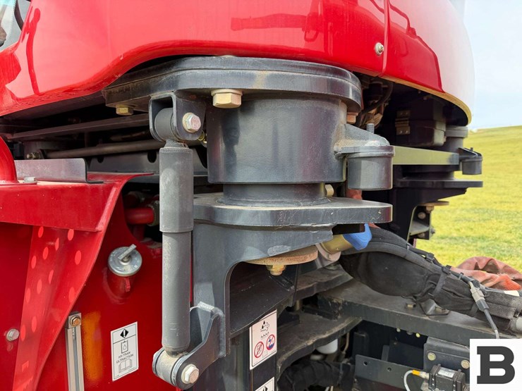 2015-case-ih-steiger-420-rowtrac-image-37