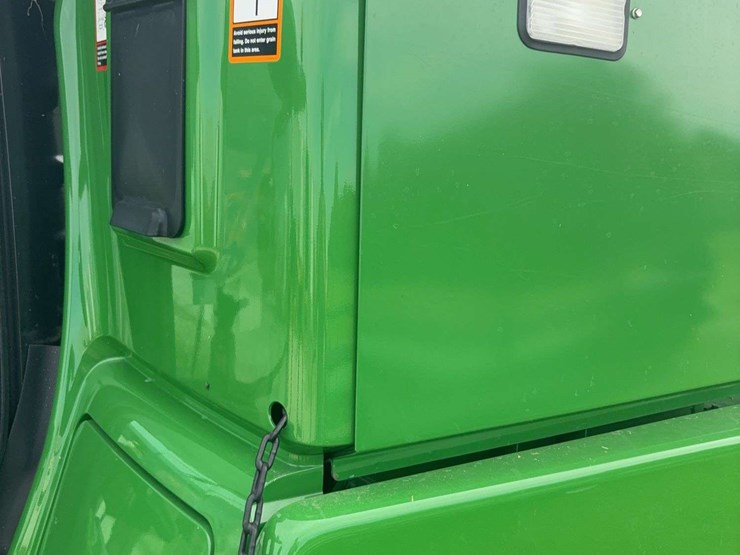 2013-john-deere-s670-image-35