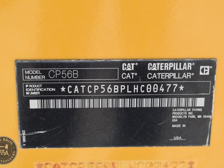 2014-caterpillar-cp56b-image-47