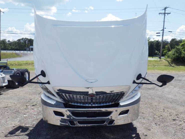 2018-international-prostar-image-17
