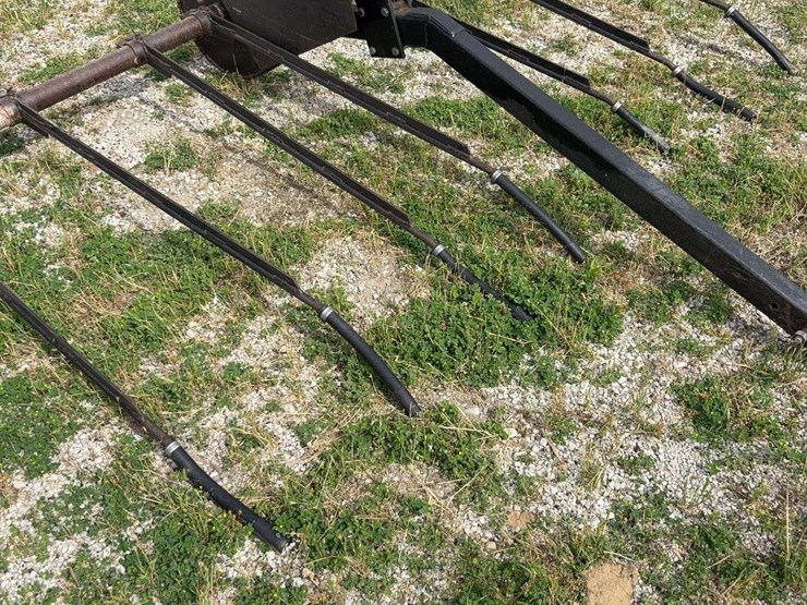meteer-8-row-30''-corn-reel,-came-off-jd-corn-head.-image-5