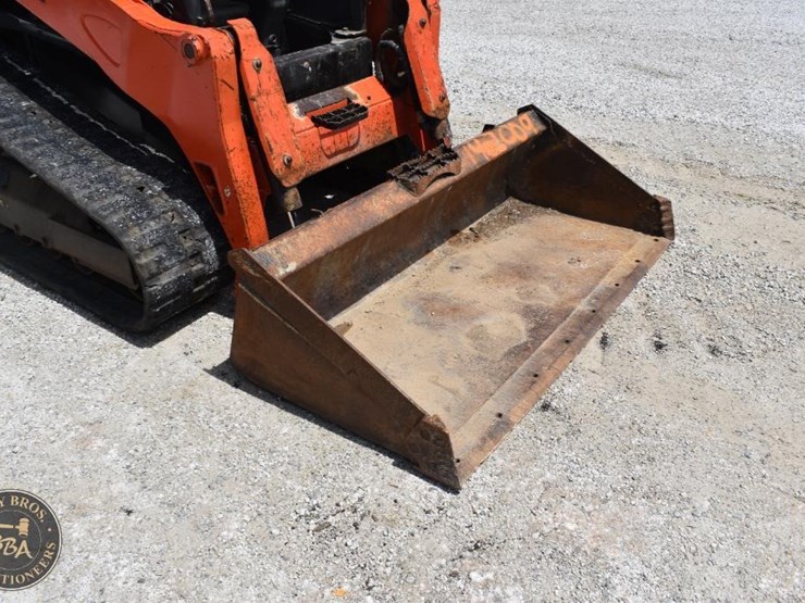 kubota-svl90-2-image-19