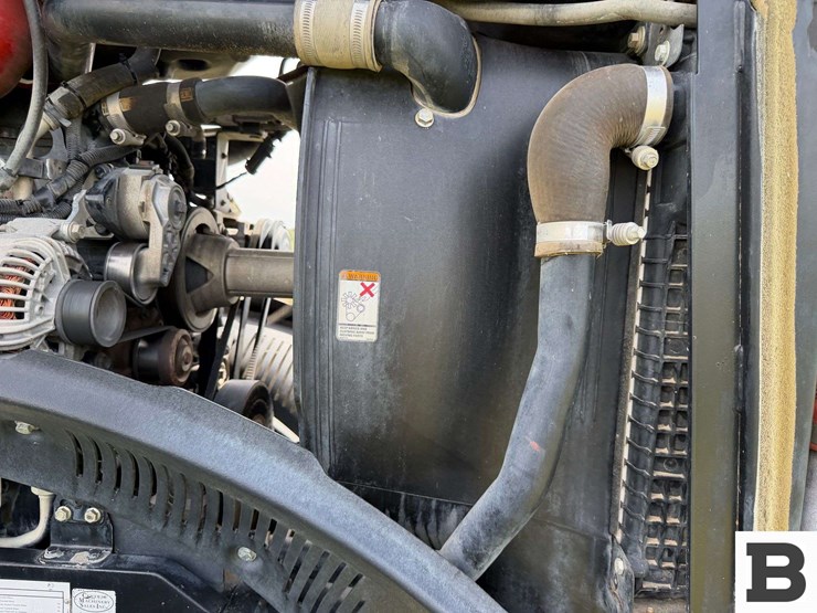 2014-case-ih-magnum-200-cvt-image-70