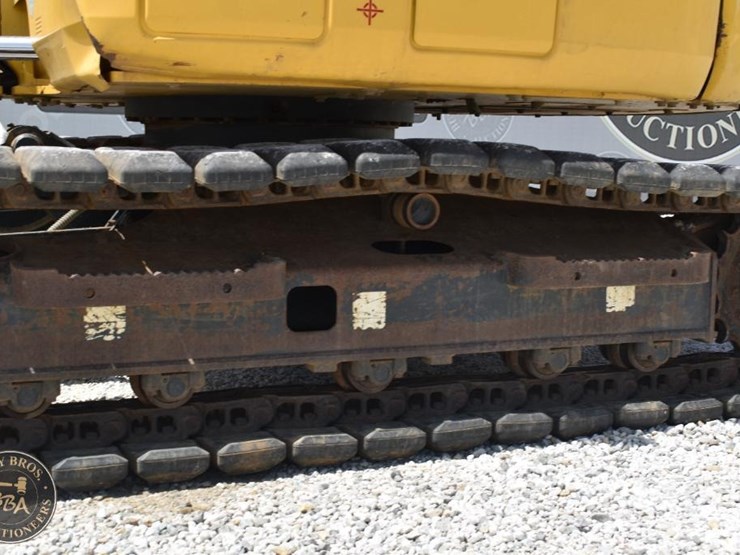 2020-komatsu-pc88mr-10-image-41