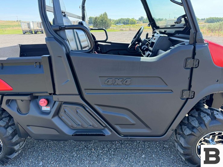 2023-kioti-k9-2400-utv-image-27