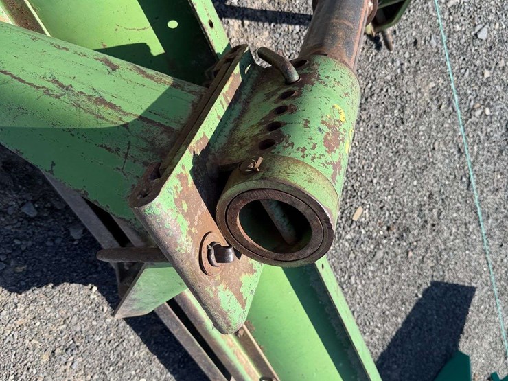 john-deere-8-image-9