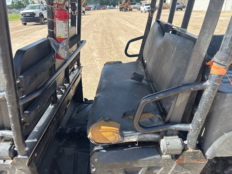 2012-polaris-ranger-crew-image-5