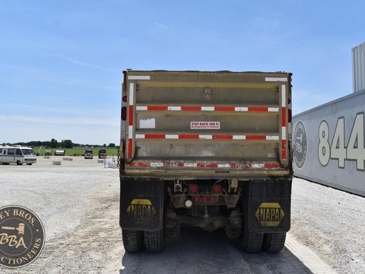 1996-mack-rd688s-image-10