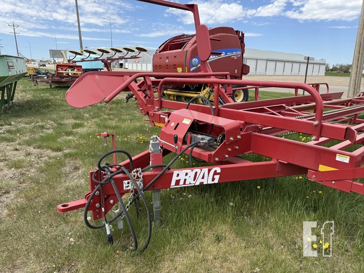 2023-proag-hay-hiker-900-image-3