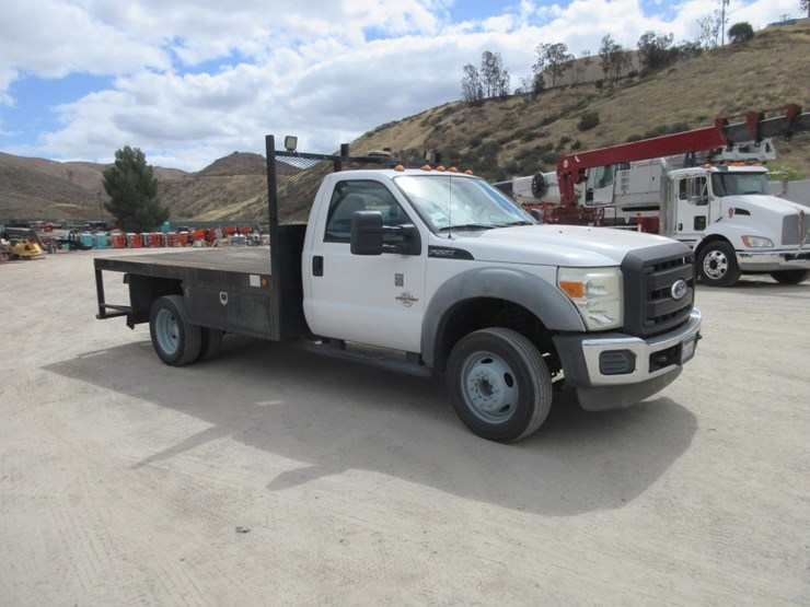 2011-ford-f550-xl-sd-image-2