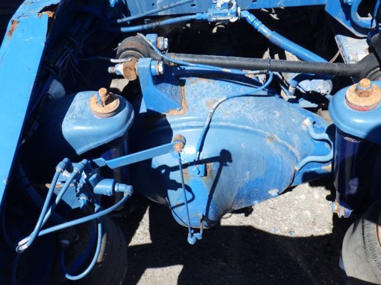 2012-peterbilt-367-image-11