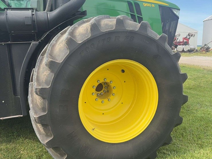 2013-john-deere-9510r-image-27