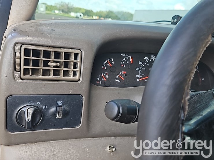 2000-ford-f450-image-23
