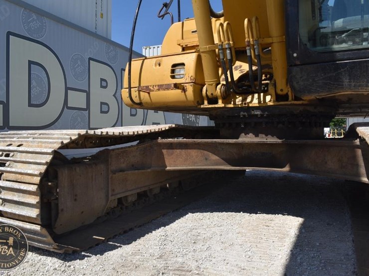 2005-caterpillar-320cl-image-33