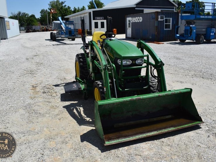2007-john-deere-2320-image-15