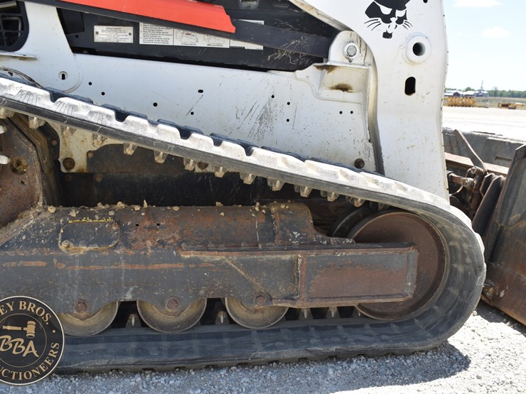2020-bobcat-t650-image-36