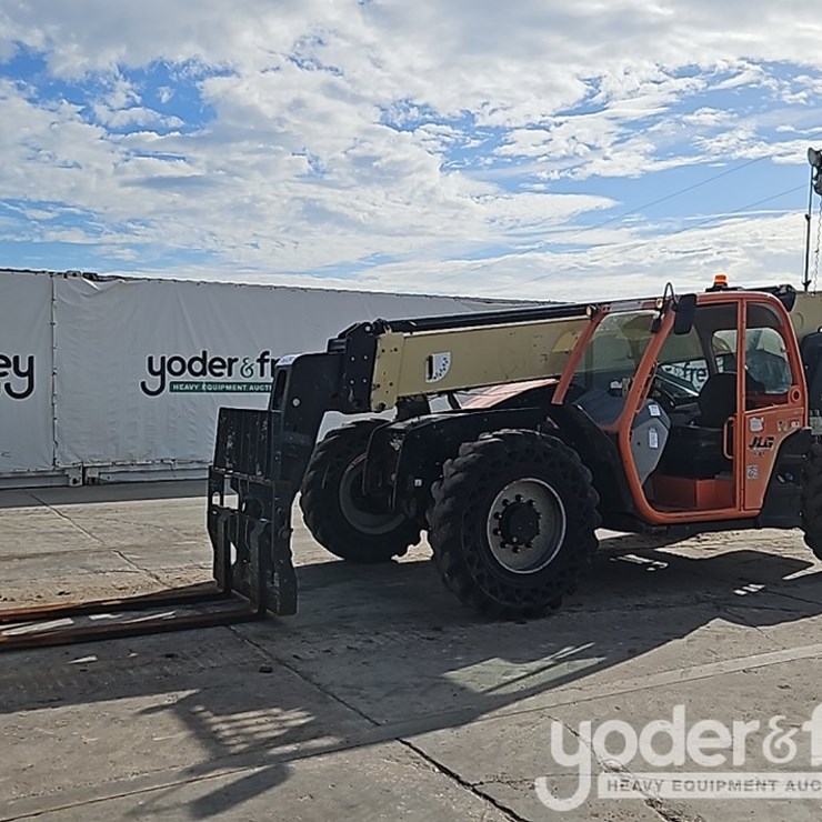 2016 JLG 642