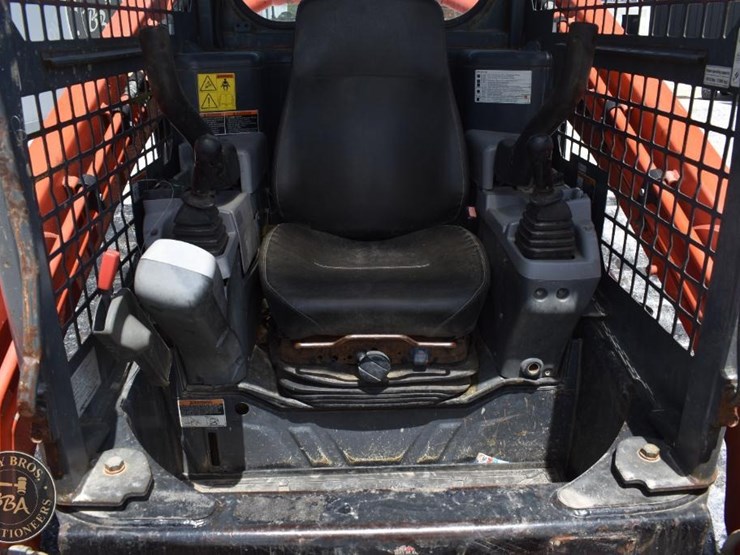 kubota-svl90-2-image-44