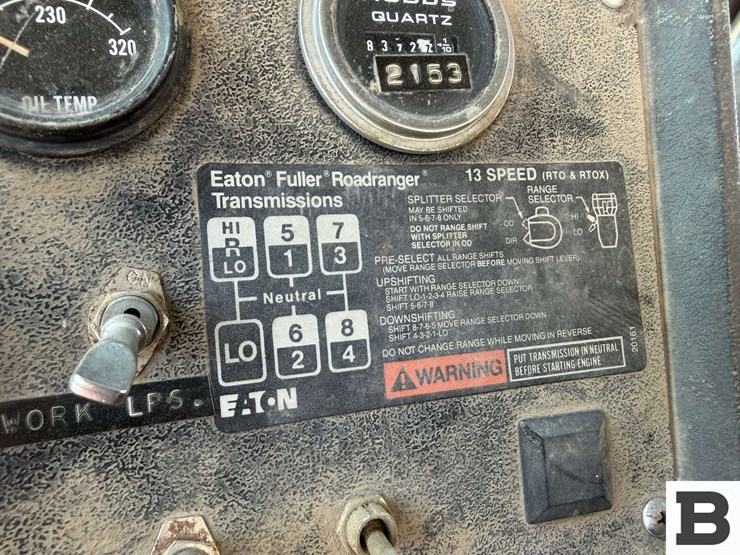 1990-mack-rd688s-image-66