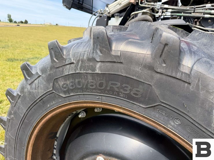 2017-case-ih-magnum-250-cvt-image-43