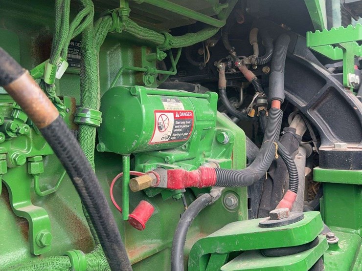 2013-john-deere-9510r-image-35