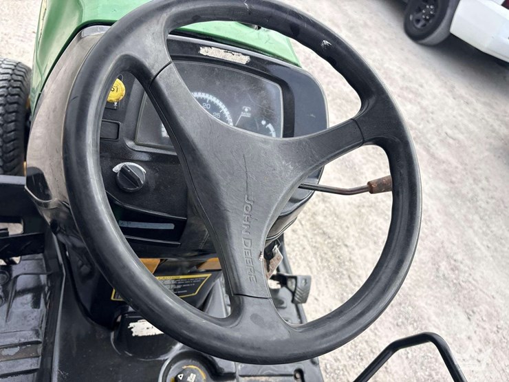 john-deere-2320-image-6