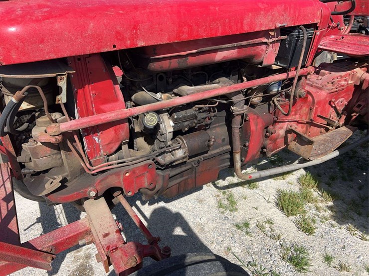 massey-ferguson-65-image-5