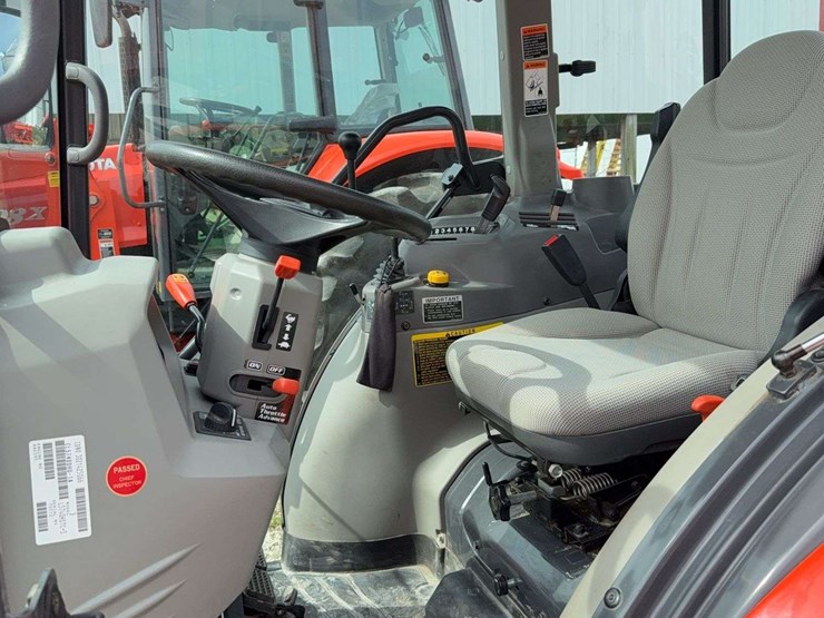 2010-kubota-l5740-image-32