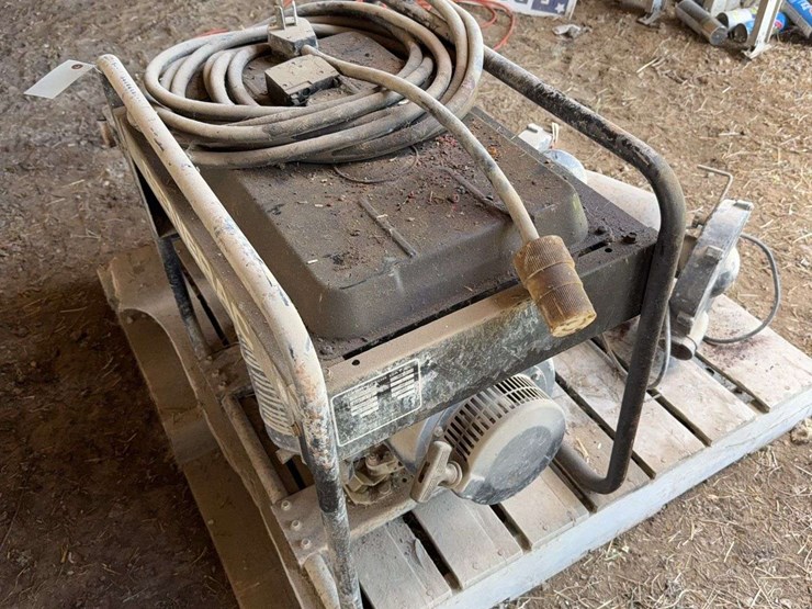 generac-generator,-honda-350-engine,-8''-bench-grinder-image-4