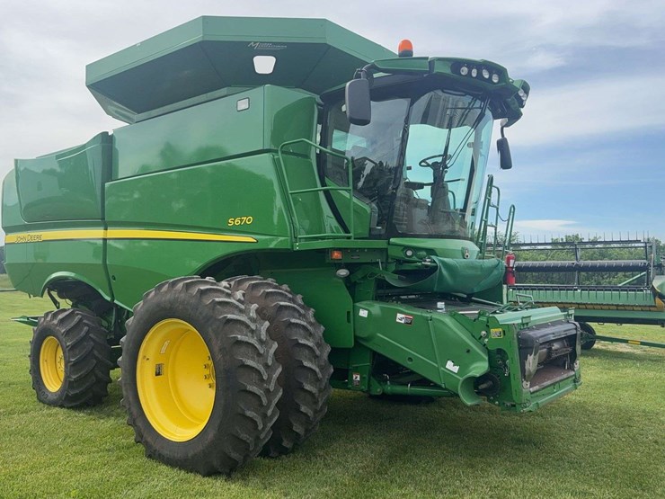 2013-john-deere-s670-image-1