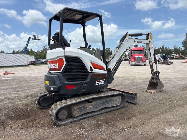 2021-bobcat-e26-image-3